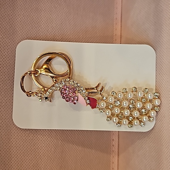 🆕️ Rhinestone & Pearl Crystal Peacock Keychain Purse Charm, Pink ~ Gift Present - Picture 5 of 7
